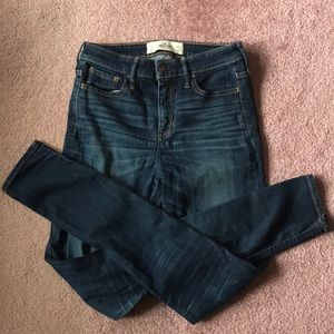 Hollister skinny jeans; dark blue jeans